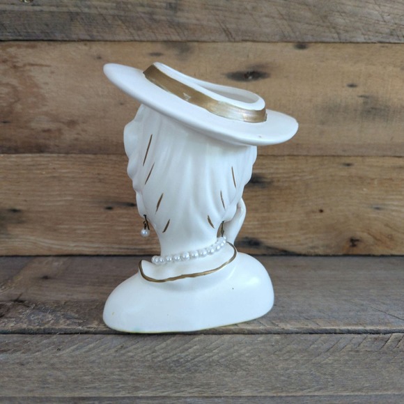Vintage 6" Lady Head Vase White Dress and Hat Gold Highlights - Picture 4 of 11